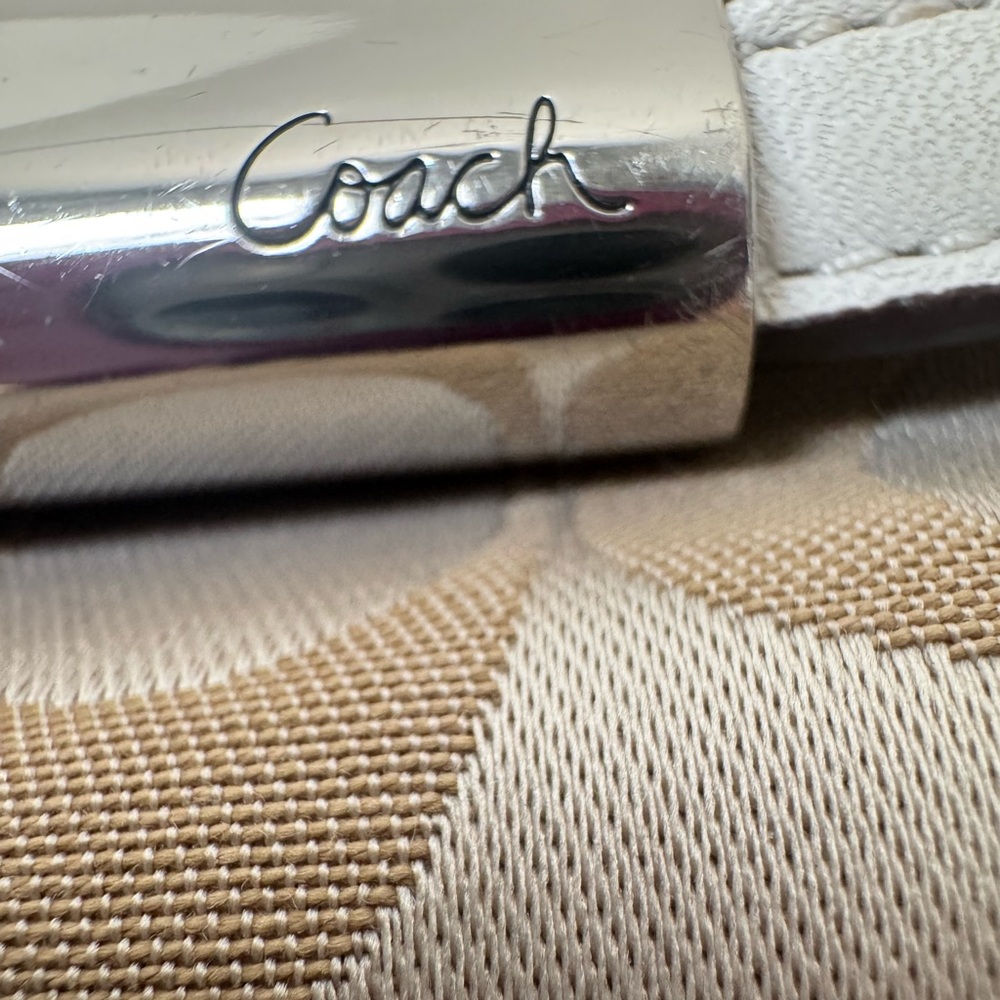 Coach Signature Kristin Flap Handbag Wristlet in Beige and Cream EUC - Picture 3 of 8